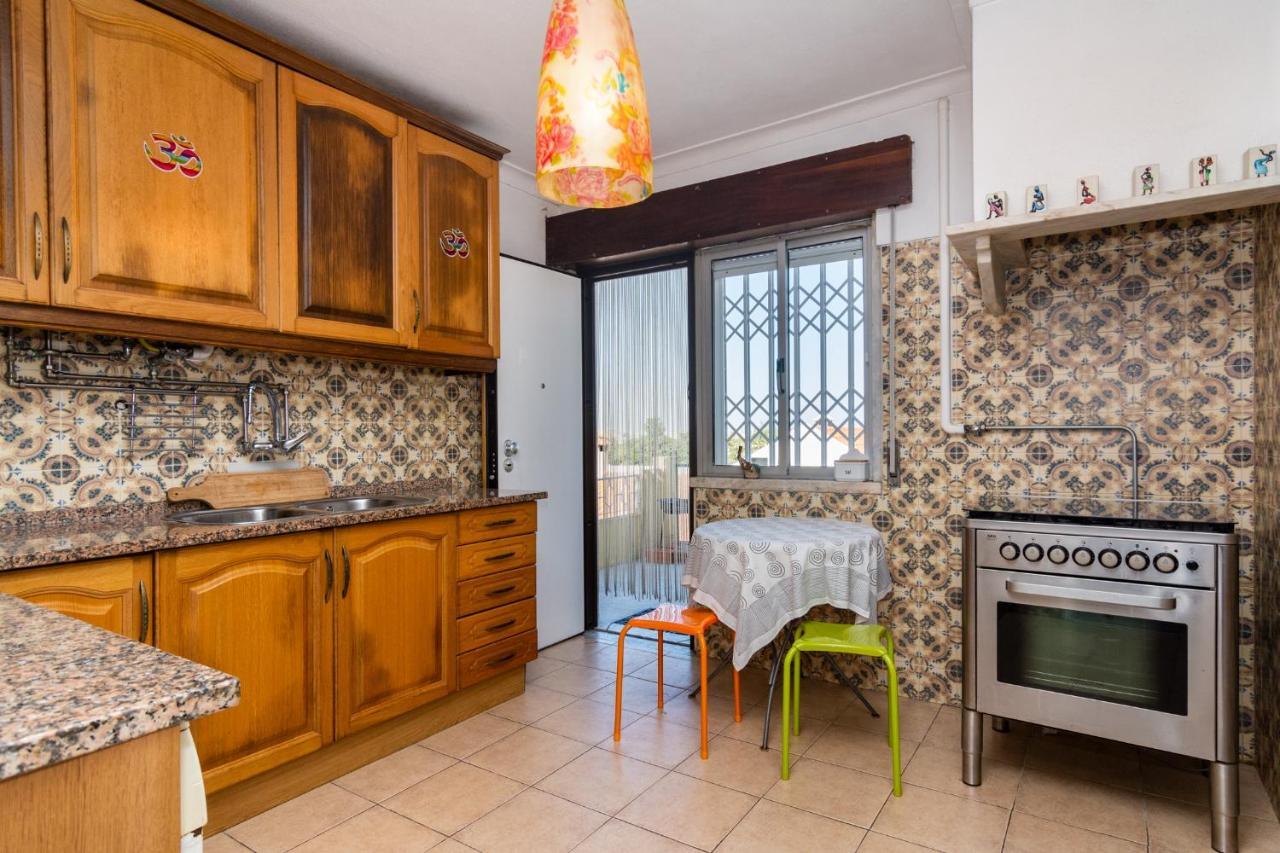 Lisbon South Bay Rooms Амора Екстериор снимка